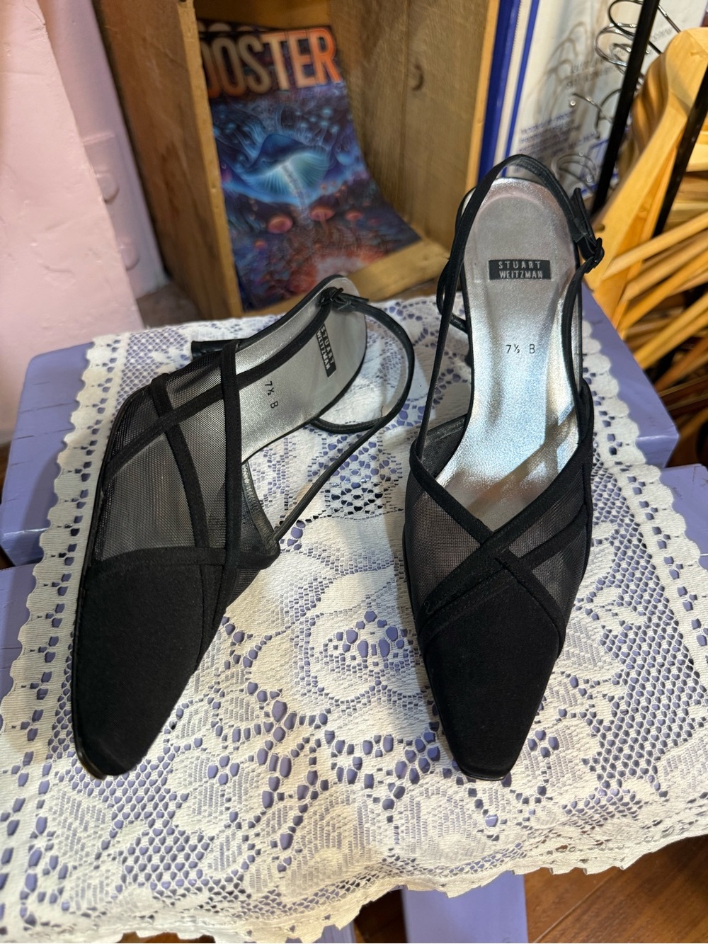 Stuart Weitzman Black Mesh Pointed Slingback Heels size 7.5 - Picture 3 of 11
